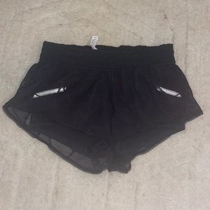 Lululemon City Sky Run By Short Black Mesh Size 4